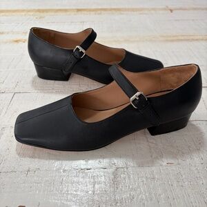 Huma Blanco Stella‎ Mary Jane Pump EU size 38 Black Leather Pump Square Toe
